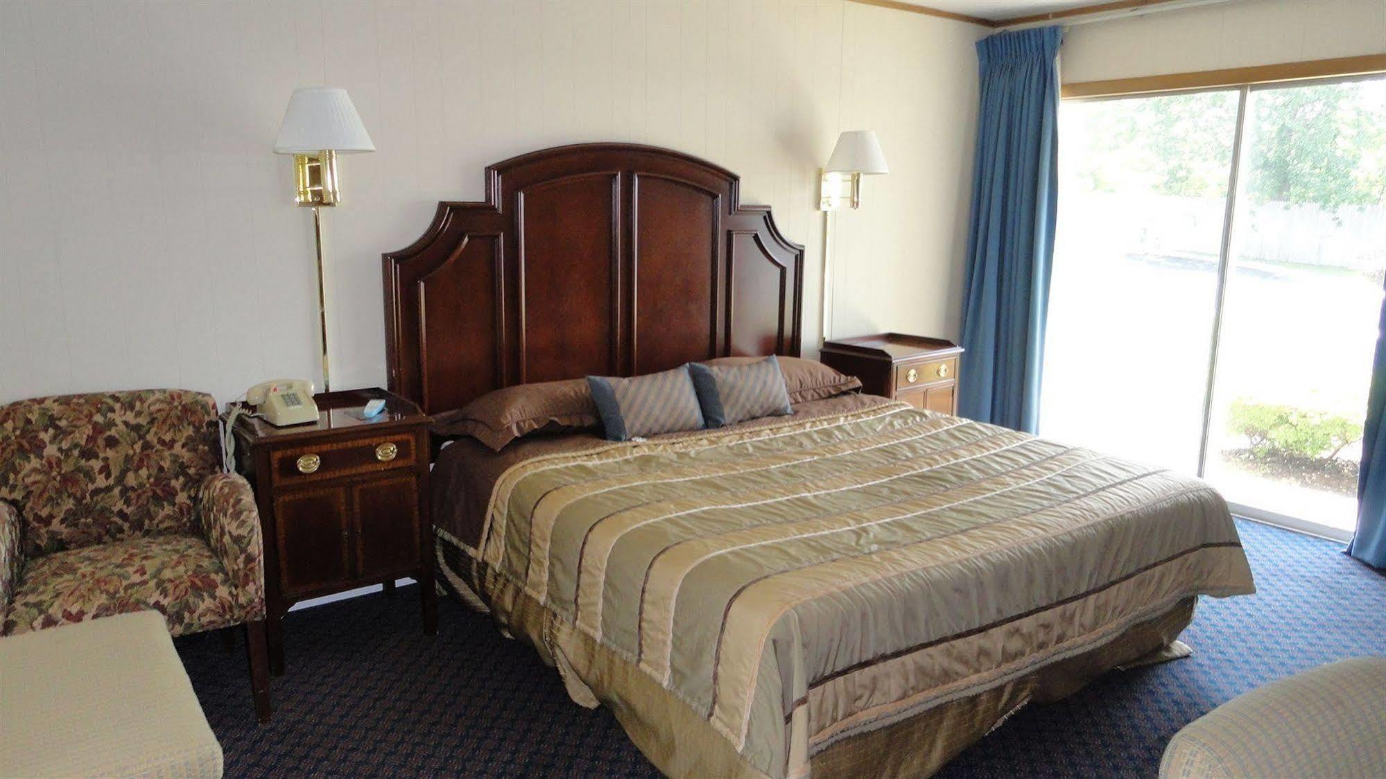 Harbor Base Inn Newport Kültér fotó